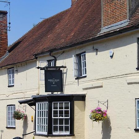 Hotel The Kings Head Whiteparish Exterior foto