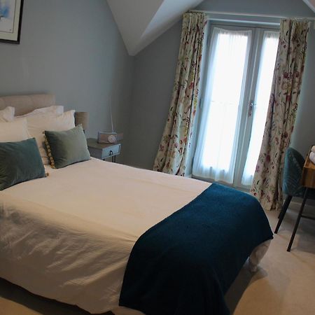 Hotel The Kings Head Whiteparish Exterior foto